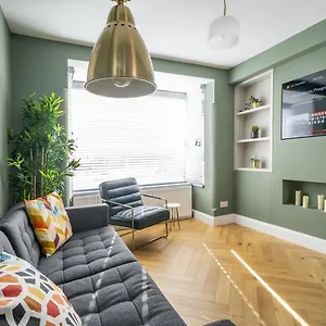 Luxury Townhouse 2br Belfast's Area Belfast